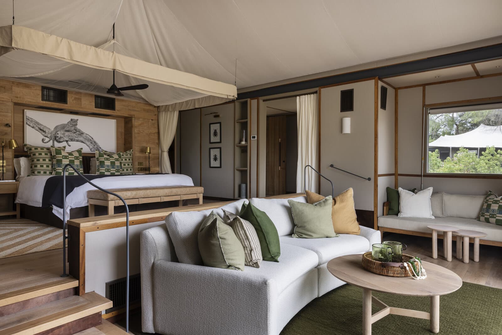 Chitabe Camp gallery image 7