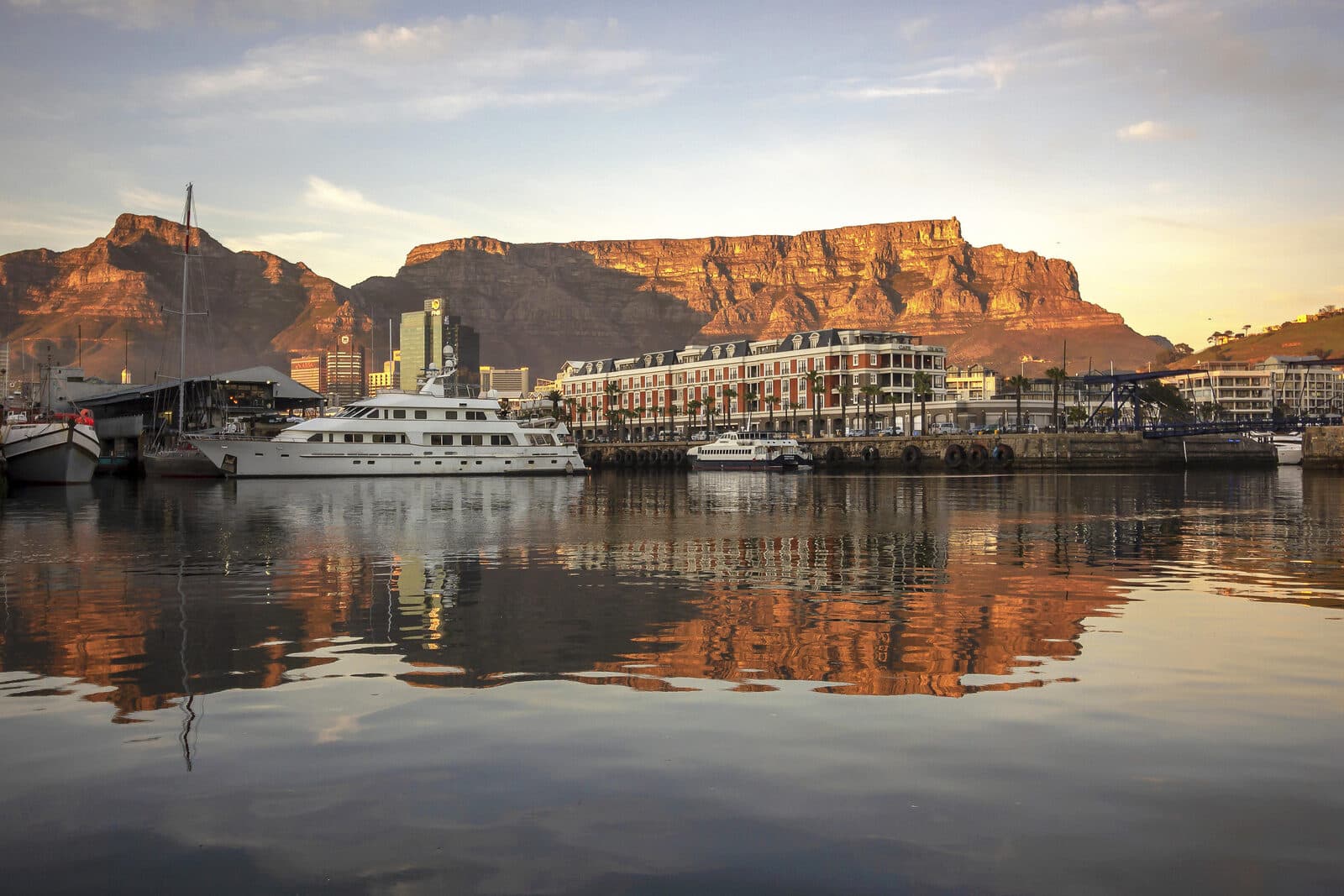 Cape Grace Hotel gallery image 3