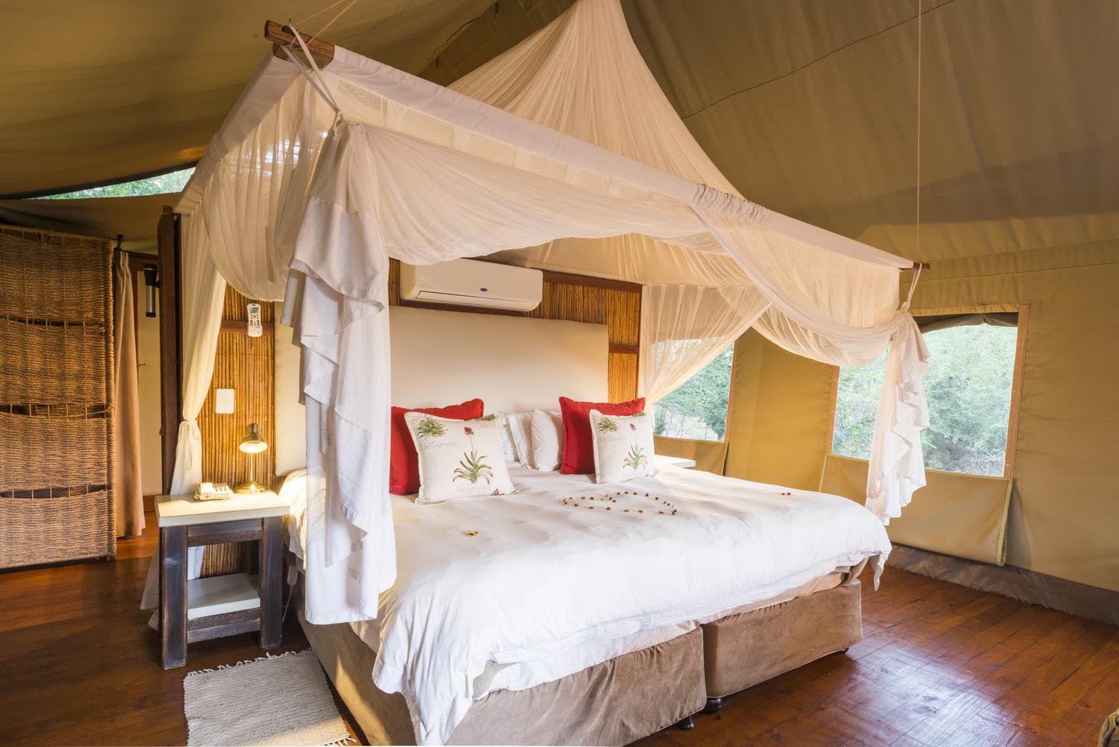 Thakadu River Camp